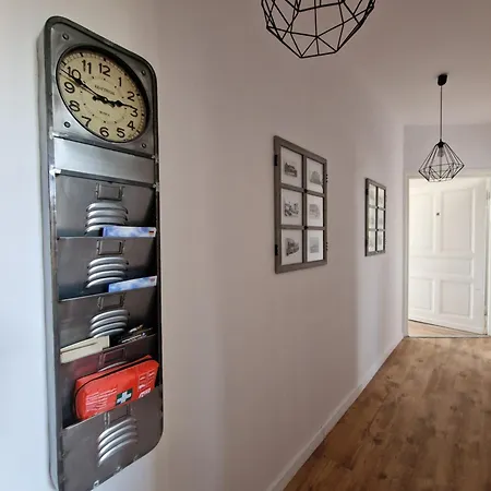 アパート Zakonne 